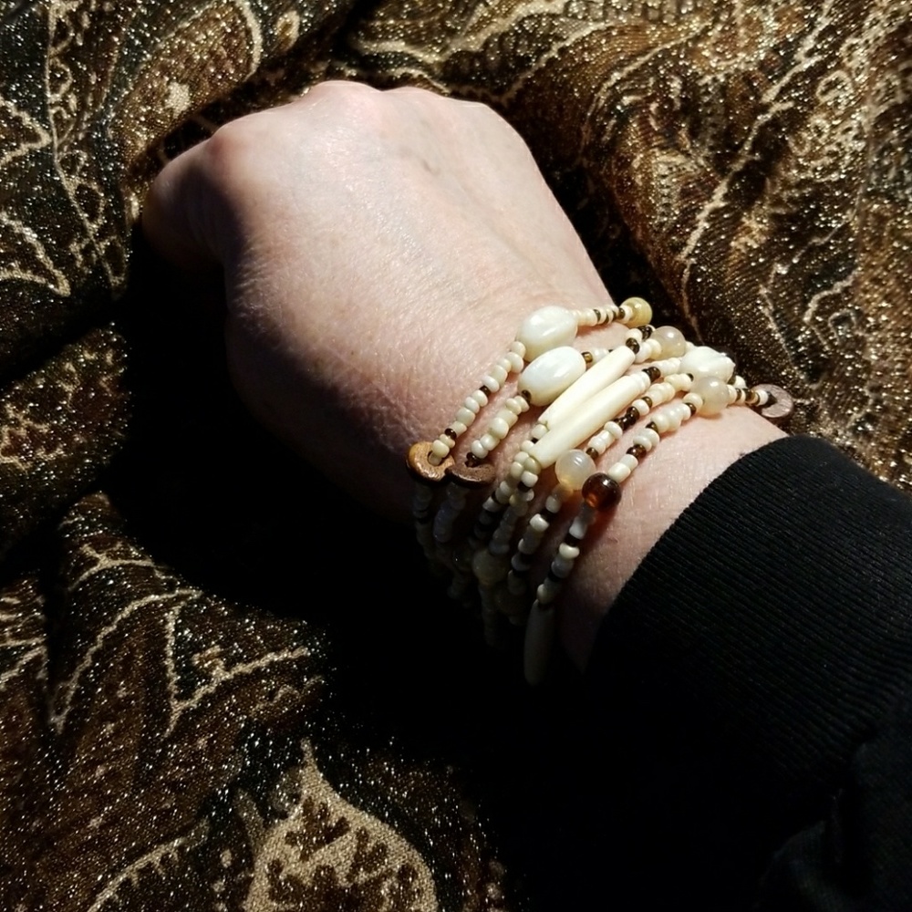 Jewelry - Picture 2 of 4